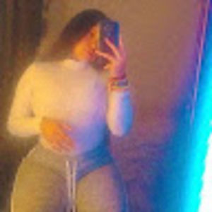 Meet your Posher, Yoselin